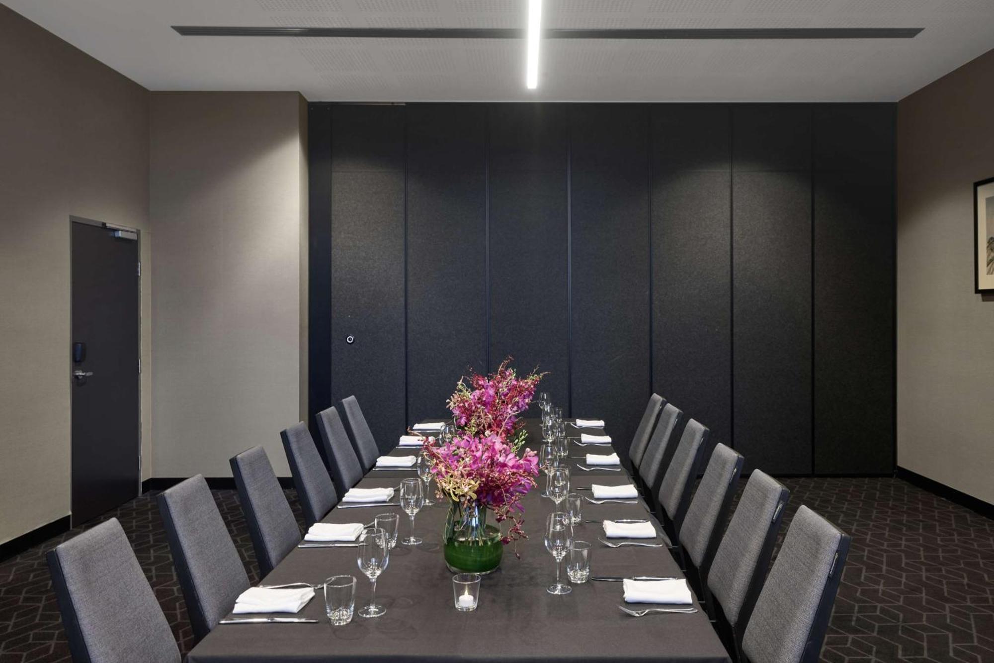Vibe Hotel Melbourne Docklands Ngoại thất bức ảnh