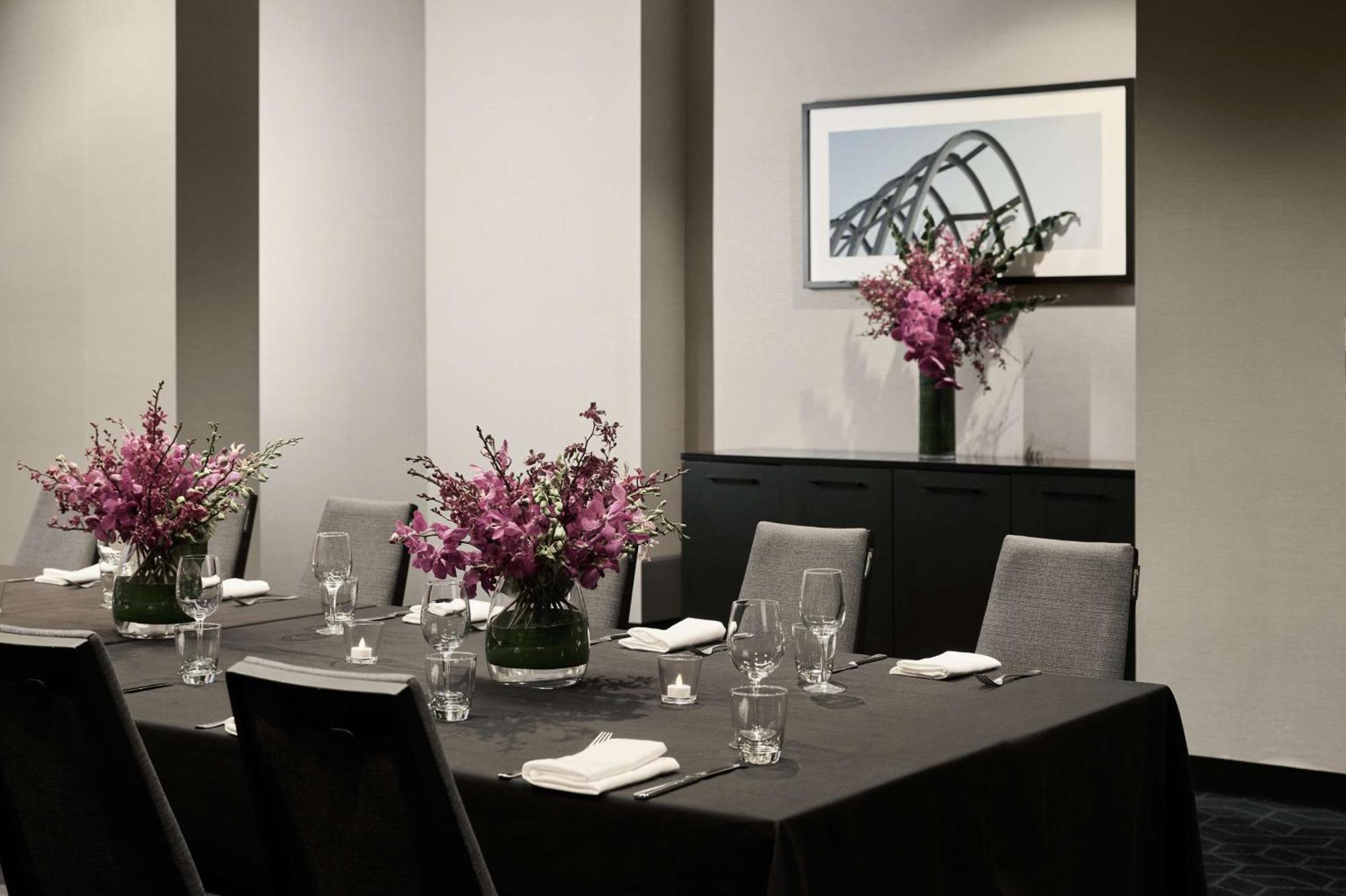 Vibe Hotel Melbourne Docklands Ngoại thất bức ảnh
